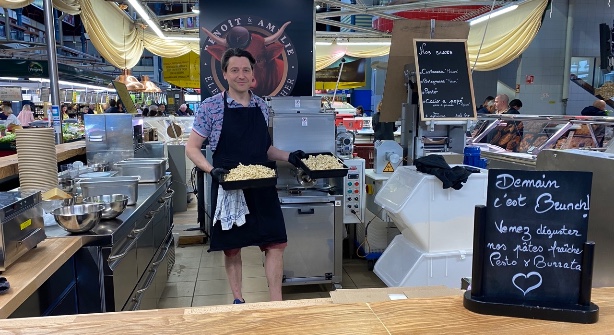 De la ferme à l’assiette : les pâtes fraîches de Benoît & Amélie débarquent aux Halles de Troyes