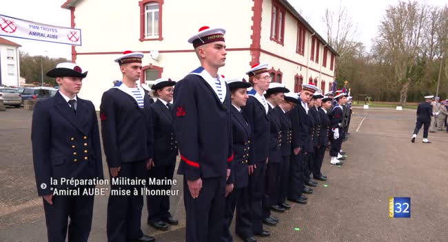 La promotion de la Préparation Militaire Marine ‘Amiral AUBE‘ mise à l'honneur