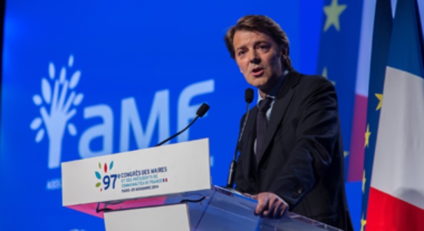 Pendant la primaire de la droite, François Baroin se met en réserve de l’AMF