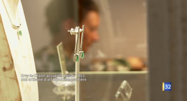 Bijoux en création à l'Atelier 1903 d'Ervy-le-Châtel