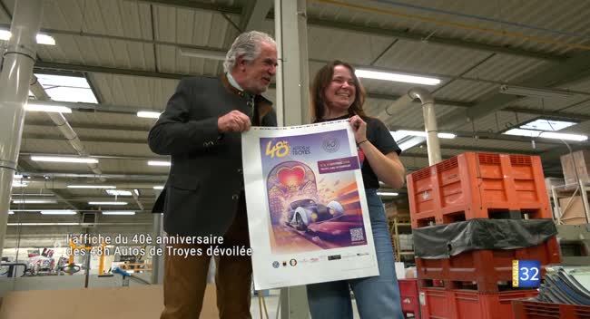 Présentation de l'affiche des 48 Heures Automobiles de Troyes à l'imprimerie La Renaissance