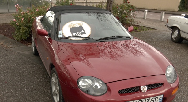 Tombola des 48h Auto : les clés de la MG officiellement remises